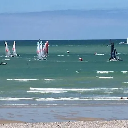 Hirondelle - Parking Prive 아파트 디에프