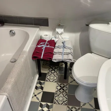 Hirondelle - Parking Prive 디에프